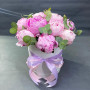 11 розовых пионов в коробке фото 3
